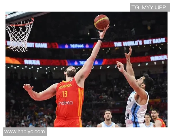 梦十队对决西班牙展现篮球魅力与技术的巅峰对抗 梦十队对决西班牙展现篮球魅力与技术的巅峰对抗